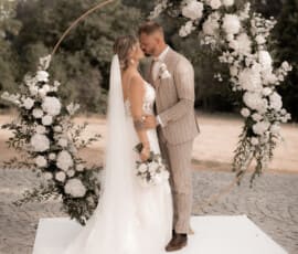 ich brauche ein kostenfreies plugin für meine wp hp um bilder darzustellen wie kann ich auf meinem mac eine datensicher ung zu meinen nas einrichten erstelle beschreibungen für die gärtnerei reinwald thema hochzeit bild bespreibeung zu https://ml7rlsixqriv.i.optimole.com/w:auto/h:auto/q:mauto/f:best/https://www.reinwald-gaertnerei.de/wp-content/uploads/Hoher-Darsberg-Gaertnerei-Reinwald-Heilbronn-heiraten-2-scaled.jpeg https://ml7rlsixqriv.i.optimole.com/w:auto/h:auto/q:mauto/f:best/https://www.reinwald-gaertnerei.de/wp-content/uploads/Hoher-Darsberg-Gaertnerei-Reinwald-Heilbronn-heiraten-1.jpeg https://ml7rlsixqriv.i.optimole.com/w:auto/h:auto/q:mauto/f:best/https://www.reinwald-gaertnerei.de/wp-content/uploads/Hoher-Darsberg-Gaertnerei-Reinwald-Heilbronn-heiraten-9-scaled.jpeg https://ml7rlsixqriv.i.optimole.com/w:auto/h:auto/q:mauto/f:best/https://www.reinwald-gaertnerei.de/wp-content/uploads/Hoher-Darsberg-Gaertnerei-Reinwald-Heilbronn-heiraten-10-scaled.jpeg https://ml7rlsixqriv.i.optimole.com/w:auto/h:auto/q:mauto/f:best/https://www.reinwald-gaertnerei.de/wp-content/uploads/Hoher-Darsberg-Gaertnerei-Reinwald-Heilbronn-heiraten-8-scaled.jpeg https://ml7rlsixqriv.i.optimole.com/w:auto/h:auto/q:mauto/f:best/https://www.reinwald-gaertnerei.de/wp-content/uploads/Hoher-Darsberg-Gaertnerei-Reinwald-Heilbronn-heiraten-7-scaled.jpeg https://ml7rlsixqriv.i.optimole.com/w:auto/h:auto/q:mauto/f:best/https://www.reinwald-gaertnerei.de/wp-content/uploads/Hoher-Darsberg-Gaertnerei-Reinwald-Heilbronn-heiraten-6.jpeg https://ml7rlsixqriv.i.optimole.com/w:auto/h:auto/q:mauto/f:best/https://www.reinwald-gaertnerei.de/wp-content/uploads/Hoher-Darsberg-Gaertnerei-Reinwald-Heilbronn-heiraten-5.jpeg https://ml7rlsixqriv.i.optimole.com/w:auto/h:auto/q:mauto/f:best/https://www.reinwald-gaertnerei.de/wp-content/uploads/Hoher-Darsberg-Gaertnerei-Reinwald-Heilbronn-heiraten-4.jpeg https://ml7rlsixqriv.i.optimole.com/w:auto/h:auto/q:mauto/f:best/https://www.reinwald-gaertnerei.de/wp-content/uploads/Hoher-Darsberg-Gaertnerei-Reinwald-Heilbronn-heiraten-3-scaled.jpeg bist du sicher? https://ml7rlsixqriv.i.optimole.com/w:auto/h:auto/q:mauto/f:best/https://www.reinwald-gaertnerei.de/wp-content/uploads/Hoher-Darsberg-Gaertnerei-Reinwald-Heilbronn-heiraten-14-scaled.jpg https://ml7rlsixqriv.i.optimole.com/w:auto/h:auto/q:mauto/f:best/https://www.reinwald-gaertnerei.de/wp-content/uploads/Hoher-Darsberg-Gaertnerei-Reinwald-Heilbronn-heiraten-11-scaled.jpg https://ml7rlsixqriv.i.optimole.com/w:auto/h:auto/q:mauto/f:best/https://www.reinwald-gaertnerei.de/wp-content/uploads/Reinwald-Gaertnerei-Heilbronn-Hochzeit-Hoher-Darsberg-2022-28-8.jpeg https://ml7rlsixqriv.i.optimole.com/w:auto/h:auto/q:mauto/f:best/https://www.reinwald-gaertnerei.de/wp-content/uploads/Reinwald-Gaertnerei-Heilbronn-Hochzeit-Hoher-Darsberg-2022-28-7-scaled.jpeg https://ml7rlsixqriv.i.optimole.com/w:auto/h:auto/q:mauto/f:best/https://www.reinwald-gaertnerei.de/wp-content/uploads/Reinwald-Gaertnerei-Heilbronn-Hochzeit-Hoher-Darsberg-2022-28-6-scaled.jpeg